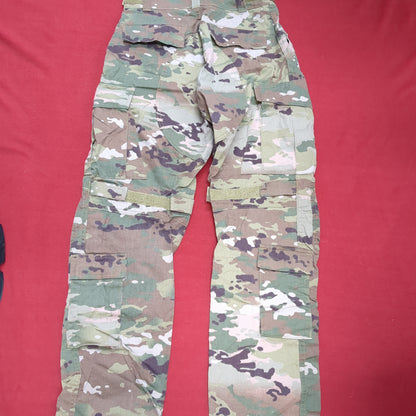 US Army deployment frac combat pants Medium Regular w/ knee Pads Good Condition (ocp4- fa16-GUA05)
