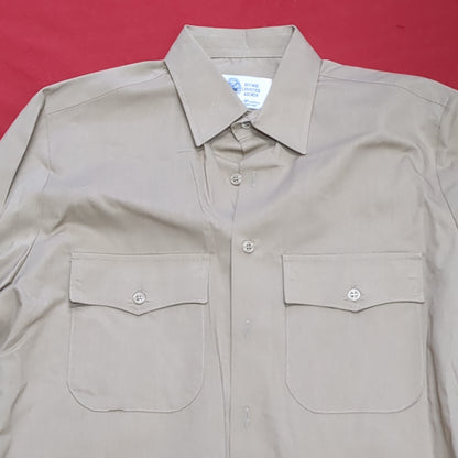 US military 16.5-34 / 35 r-c khaki man's long sleeve shirt vintage good condition  (fa12-enu14)
