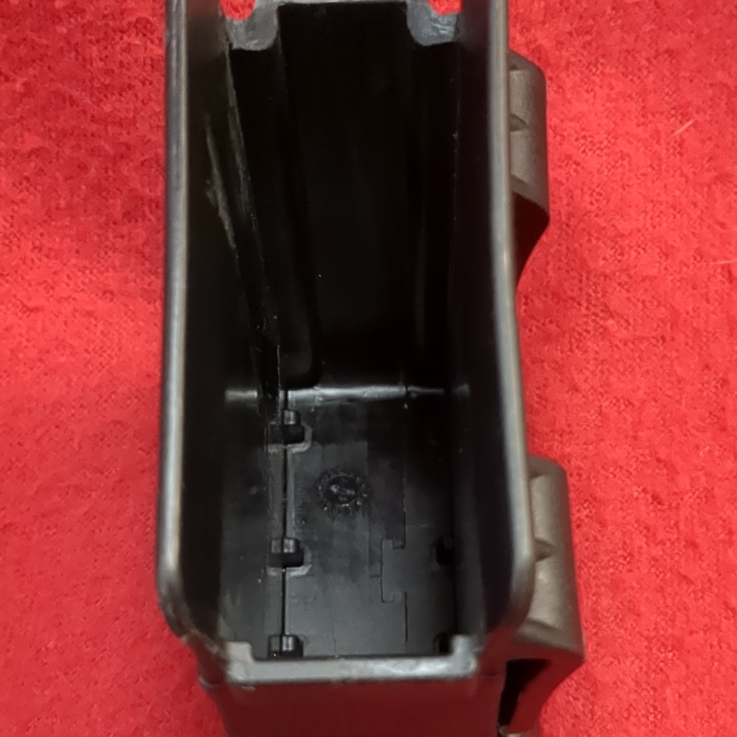 Ramp-e 556/223 flat black magazine holder excellent condition (FB18-enu48)
