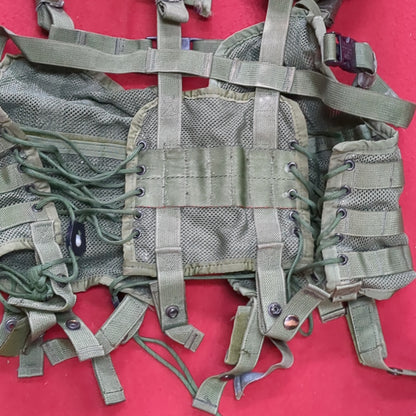 Tactical load bearing medic vest TLBV woodland used (LB4-EB06-enu49)