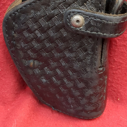Don hume h746 sh no. 43-4 1/4 black leather holster Used (31cr- ca6-enu53)