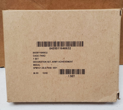 NOS VINTAGE US Army ACHIEVEMENT Medal Ribbon Lapel Pin BOX SET (7170a-6633a)