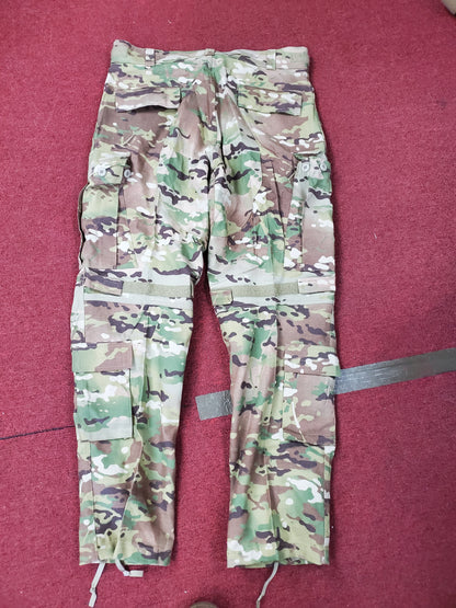 NOS Medium Regular US Army Deployment Frac Combat Pants w/ Knee Pad Pockets (CA13-25APR07)