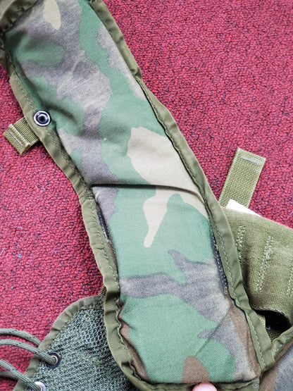 Unused 1974 Pistol Belt w/ 1994 BDU Enhanced Tactical Load Bearing Vest LC-88 Woodland (eb06-25jan31)