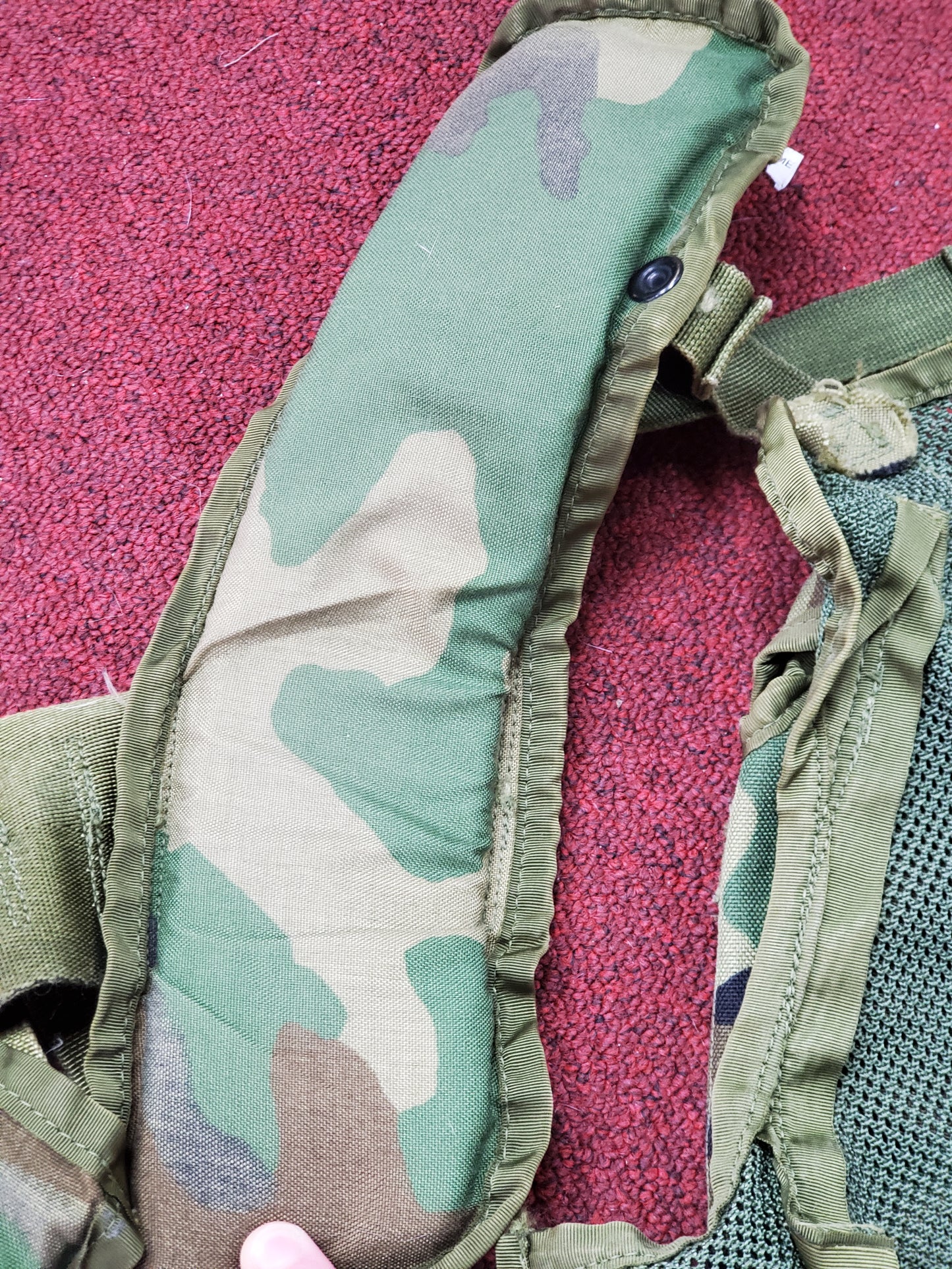 Unused 1974 Pistol Belt w/ 1994 BDU Enhanced Tactical Load Bearing Vest LC-88 Woodland (eb06-25jan31)