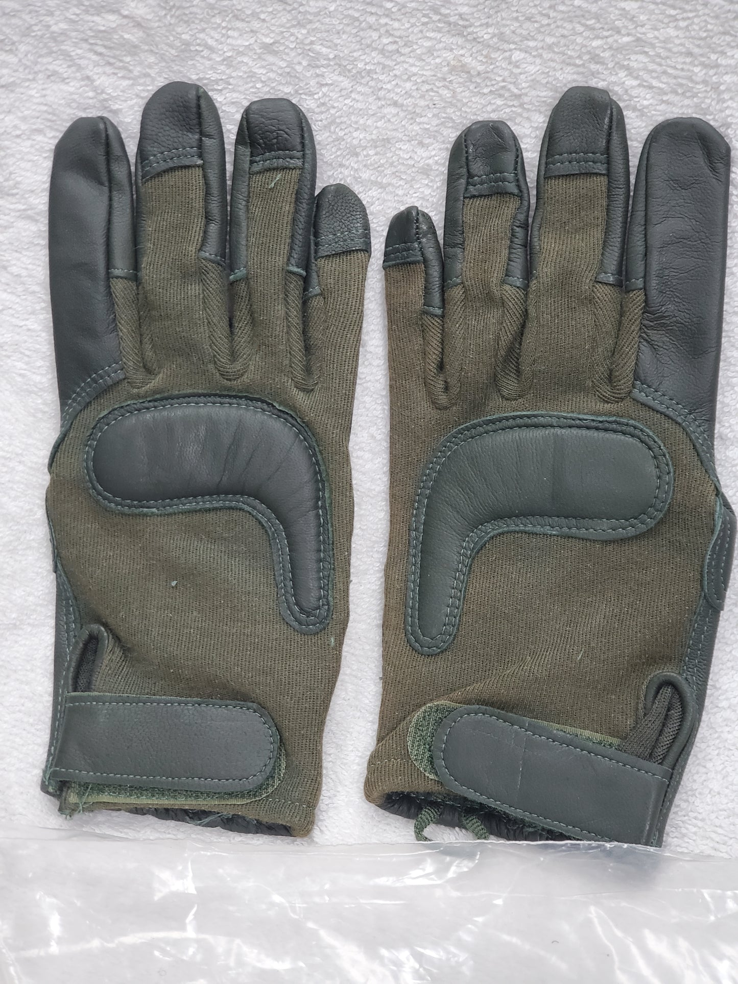 NOS US Army PPI Combat Small Type II Foliage Capactive Gloves (ca13-25jan48)