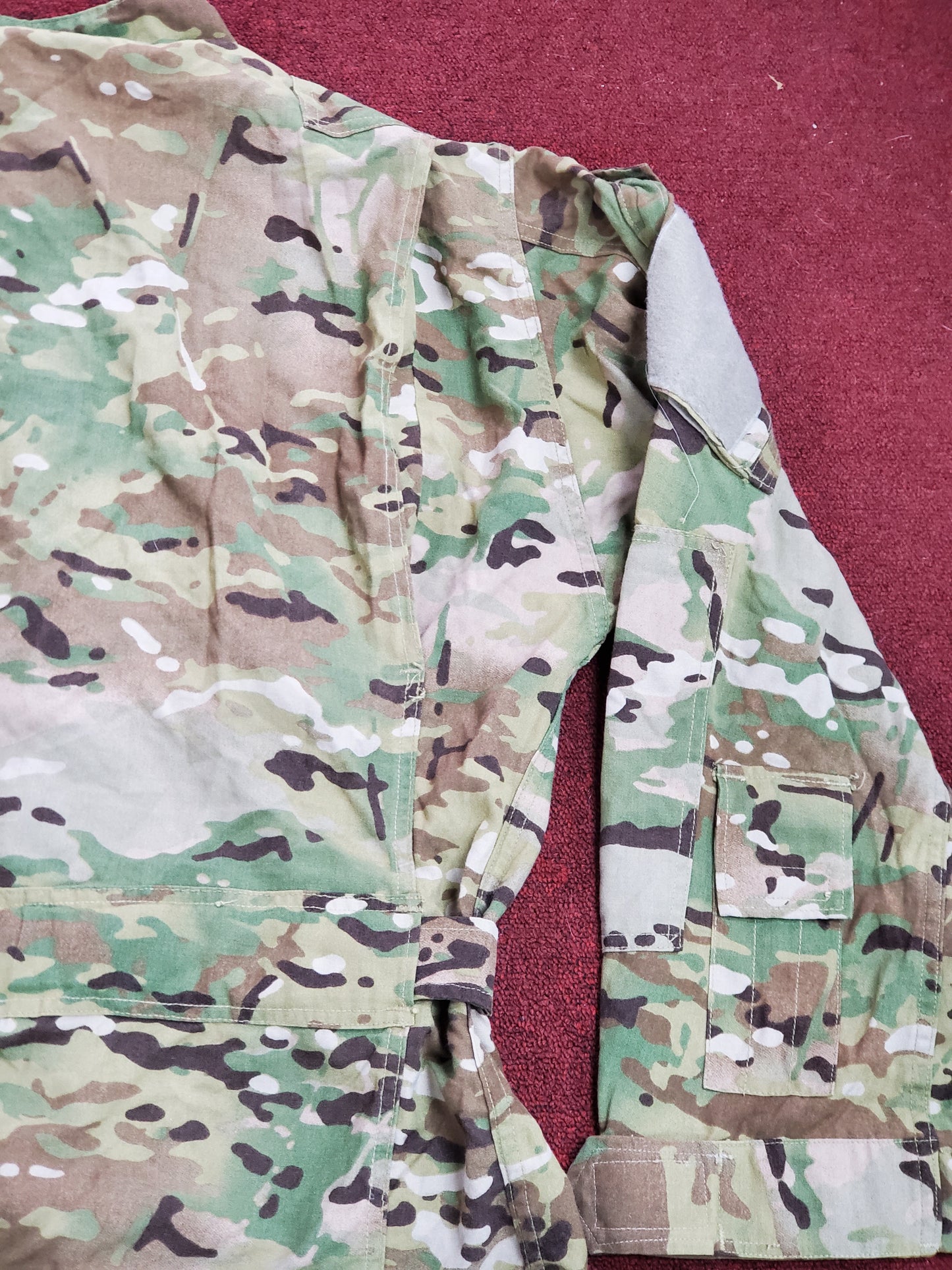 Set of Large Regular Uniforms Aircrew Combat Top Bottom OCP Multicam (ca13-25feb18)