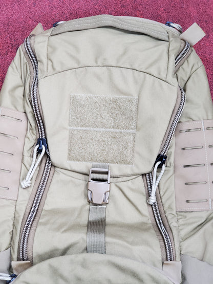 NEW - Mystery Ranch Gunfighter 24 Coyote Low-Profile Backpack (25feb17-gtt)