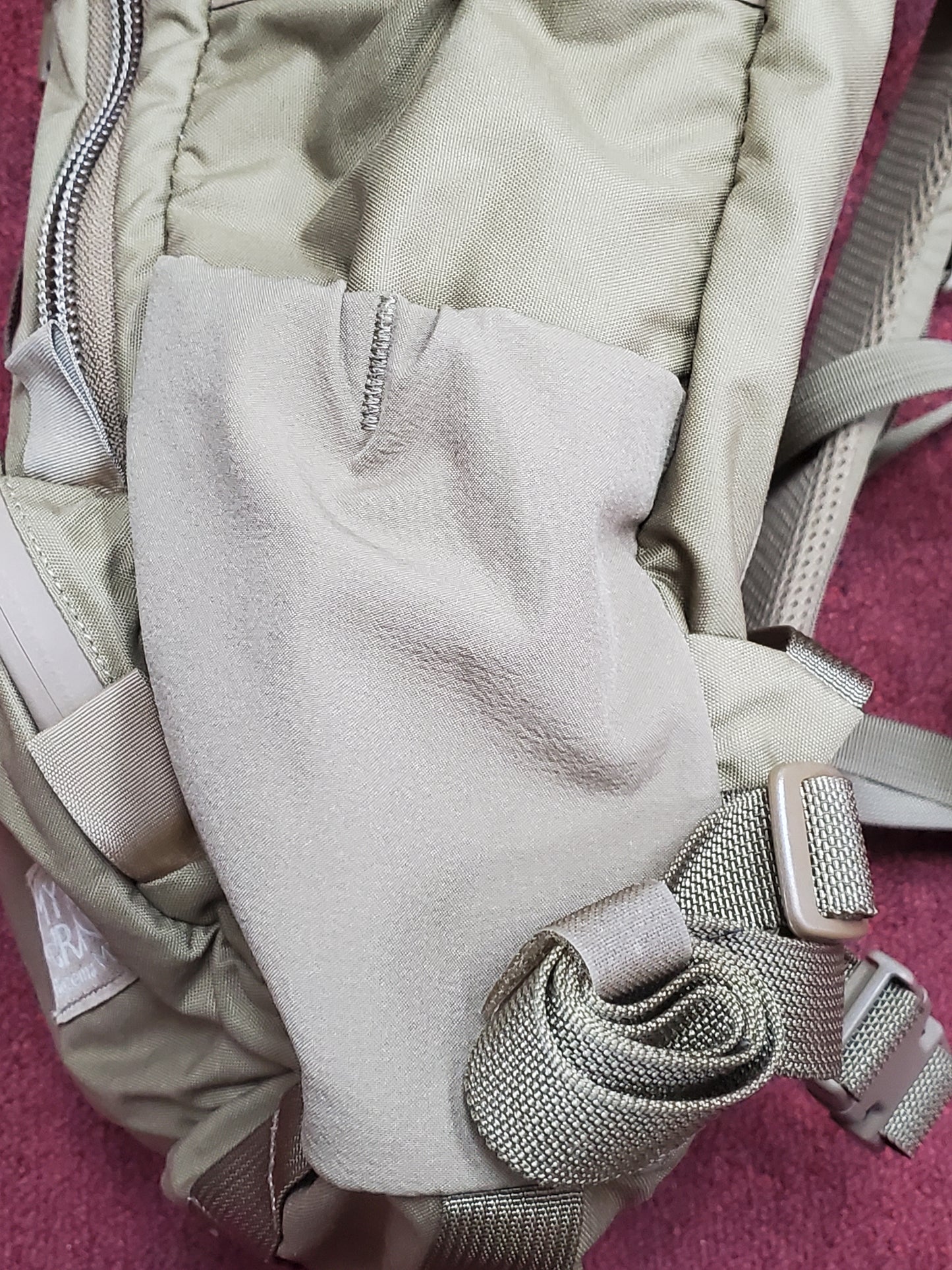 NEW - Mystery Ranch Gunfighter 24 Coyote Low-Profile Backpack (25feb17-gtt)