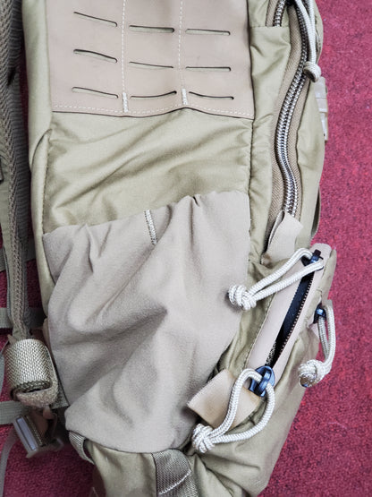 NEW - Mystery Ranch Gunfighter 24 Coyote Low-Profile Backpack (25feb17-gtt)