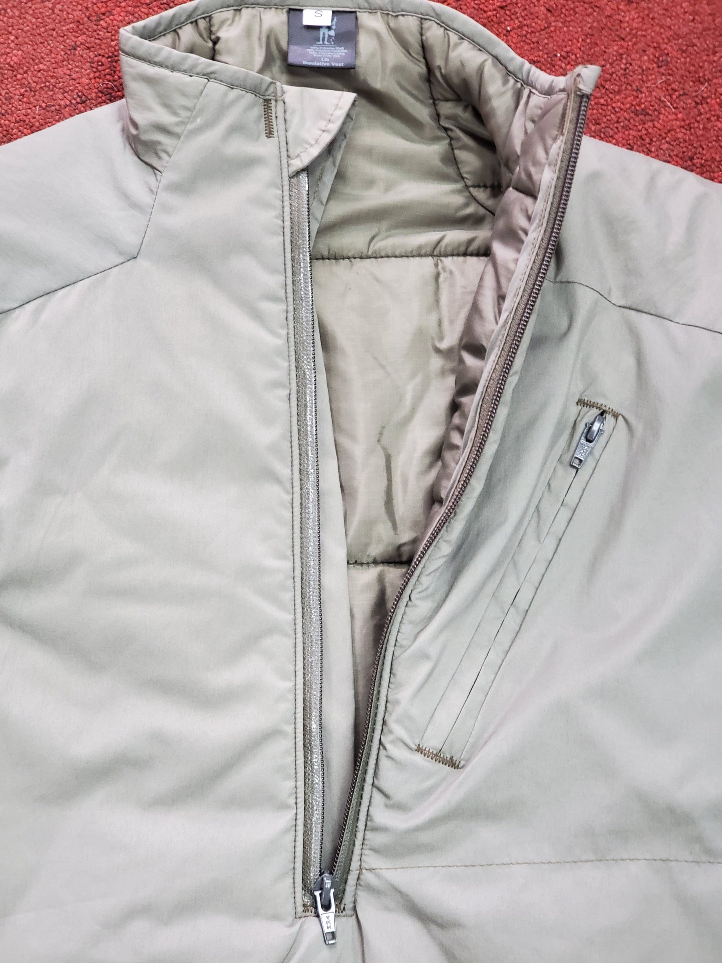 New SMALL Level 7 Quarter Zip Pull-Over Insulated Vest Halys Sekri  L7 (ca13-25feb42)