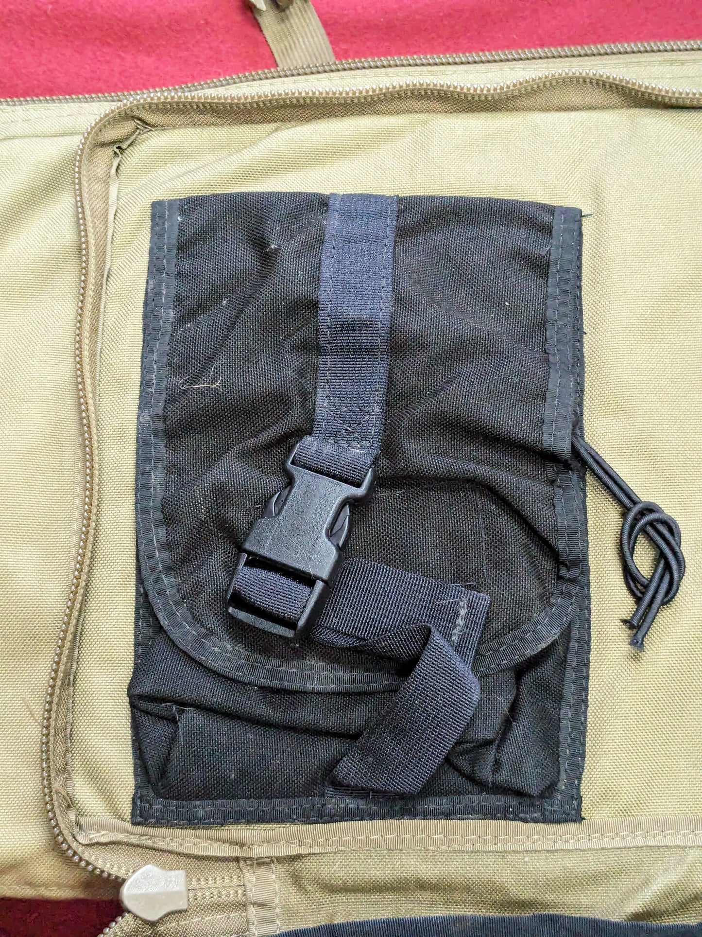 Bushnell tactical standing tripod w/ bushnell tactical tripod coyote kit bag (BB02-enu116)