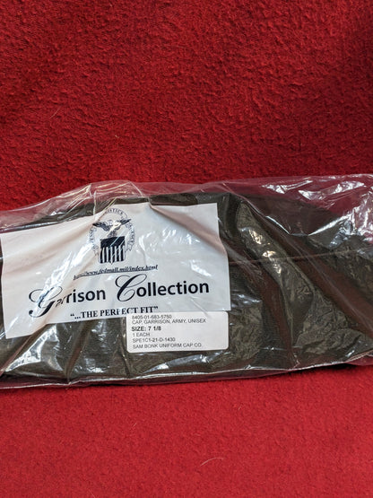 NOS US Army AGSU Garrison Heritage Unisex Green Cap Size 7 1/8 (dg3- ea03-enu135)