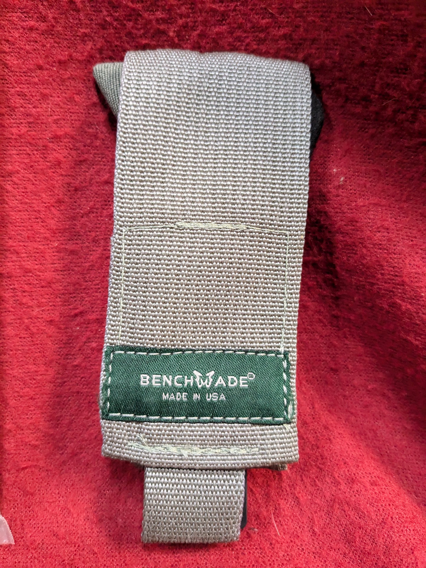NOS benchmade seatbelt strap cutter with clips & pouch (ifak  ac07-enu160)