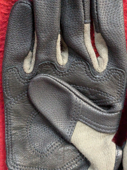 Wiley X CAG-1 Medium Assault Gloves W/ Kevlar Knuckles (40cr- cb2-enu171)