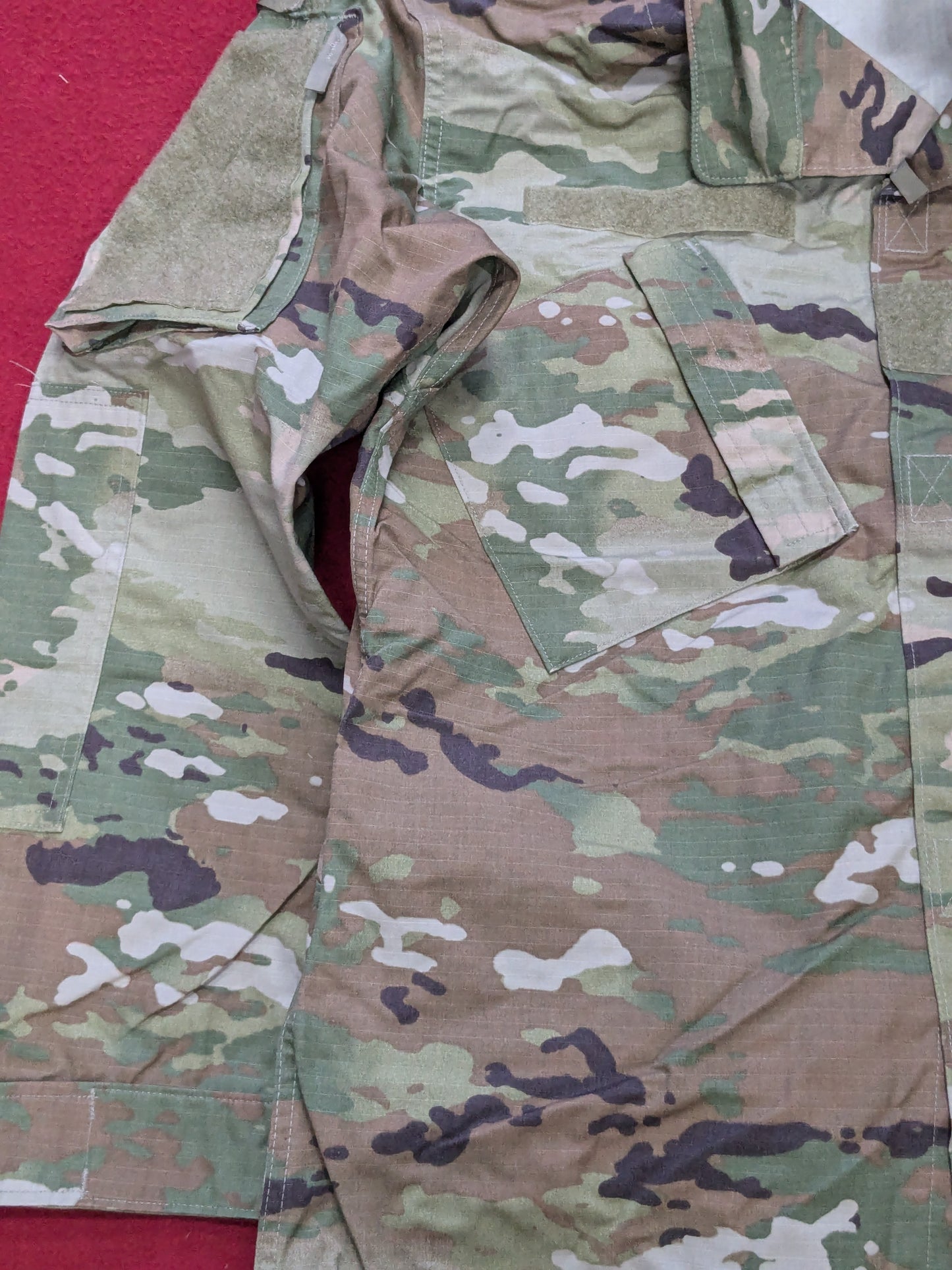 NWOT US Army Medium Regular Top Traditional OCP (ocp9- ea05-GUA48)