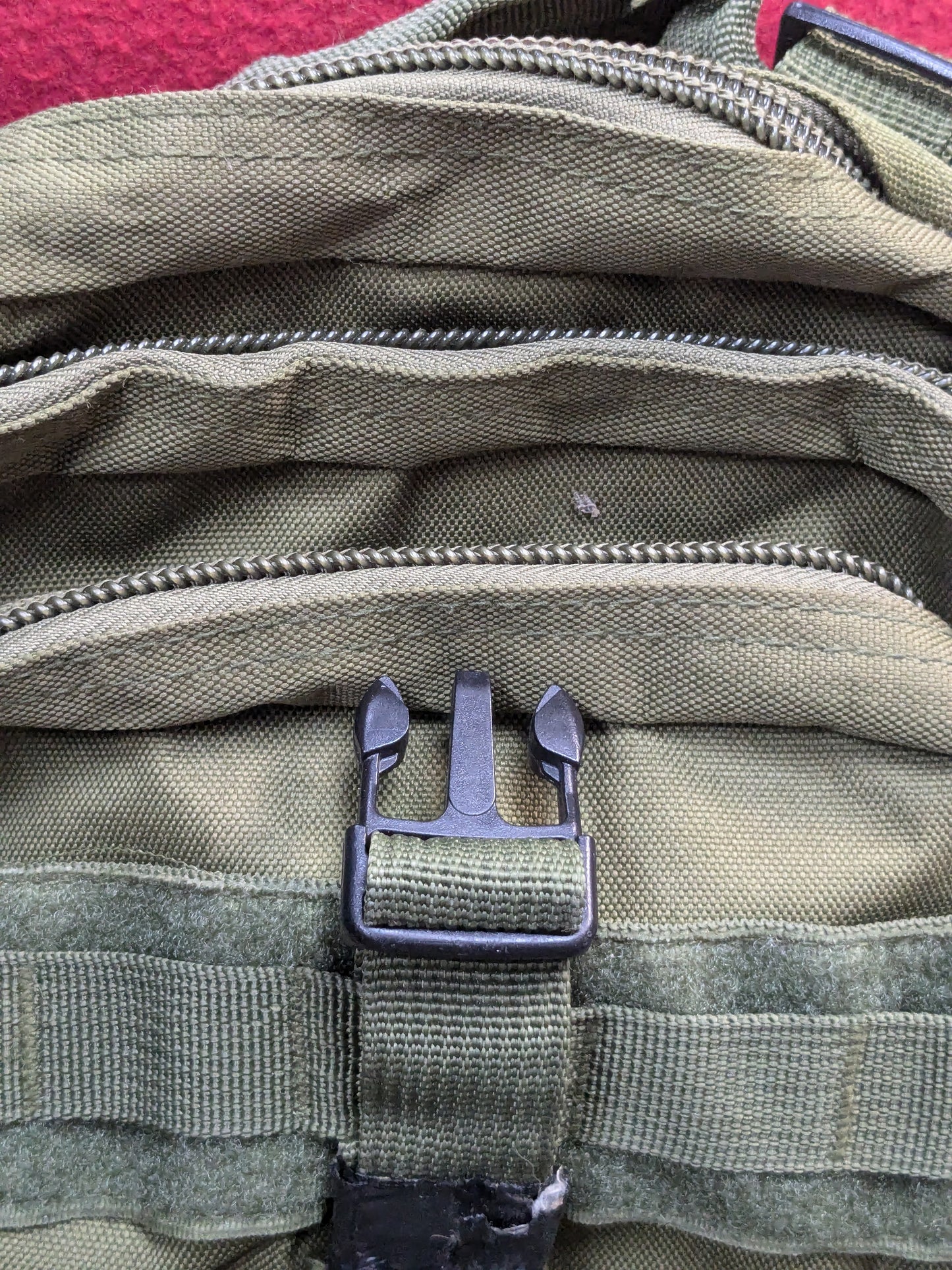 Eyourlife Military Tactical Backpack Hiking Bag Used (BA12-YLU59)