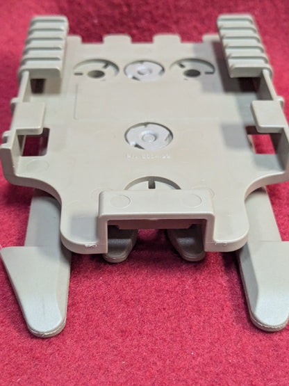 Safariland Holster Adapter, US Military M17 M18 P320 Holster Coyote (FB17-YLU64)