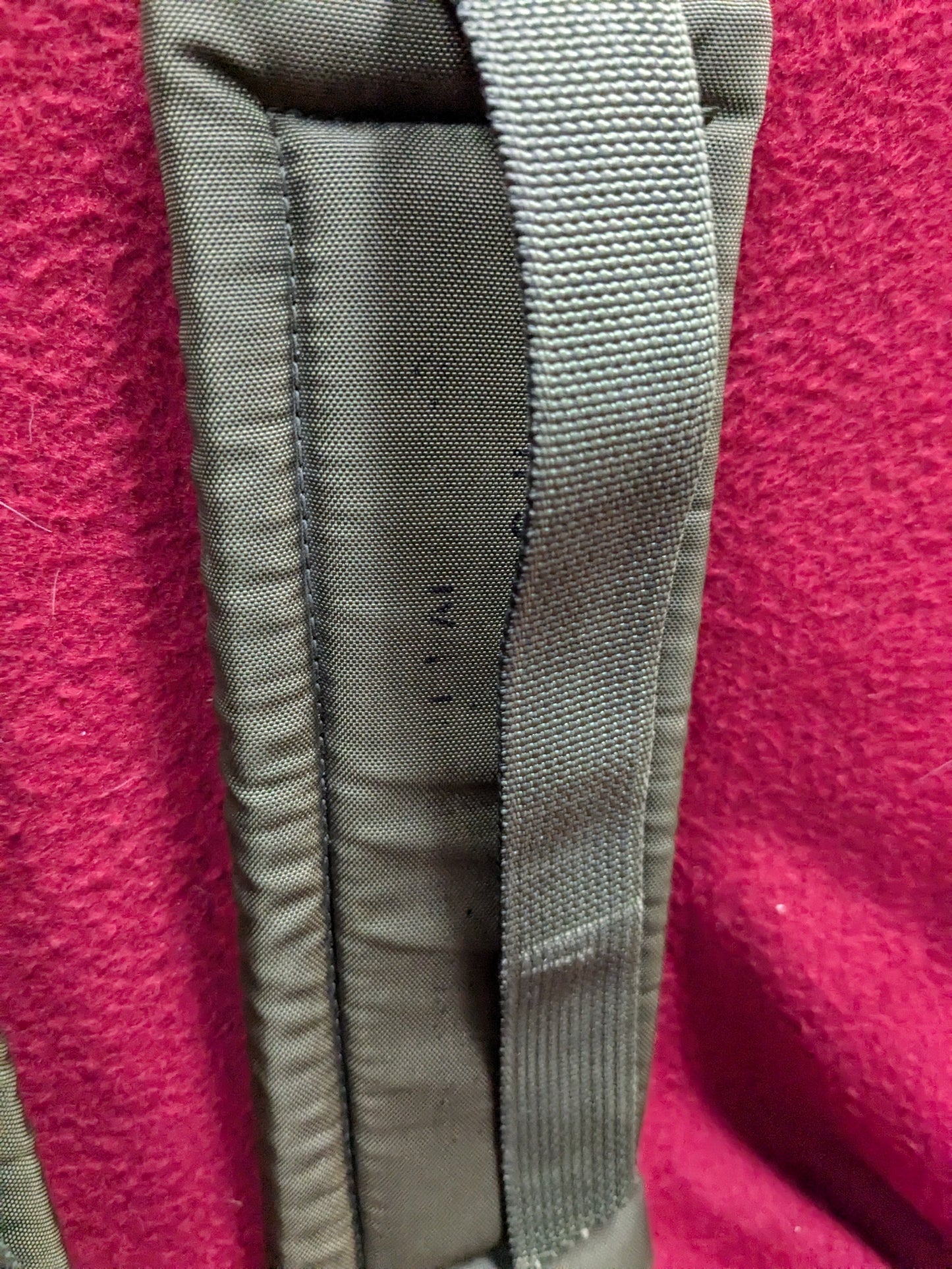 USGI Vietnam Era LC-2 Right Left Shoulder straps for OD Alice Pack Excellent Condition (wbv- ca13-YLU82)