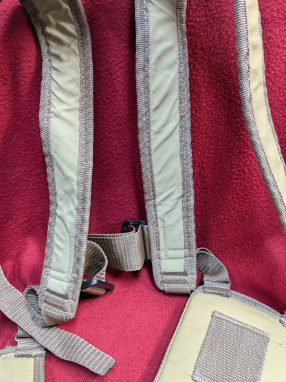 Holster Shoulders Ammo Pouch Tan Used (31cr- ca6-YLU90)