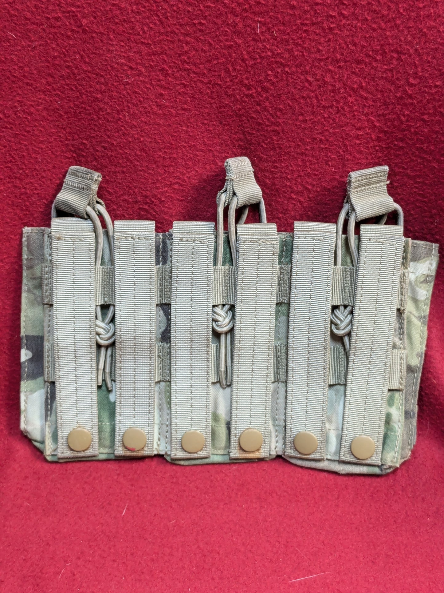 CONDOR TRIPLE STACKER OPEN-TOP M4 MAG POUCH MULTICAM Used (36cr- ca4-YLU114)