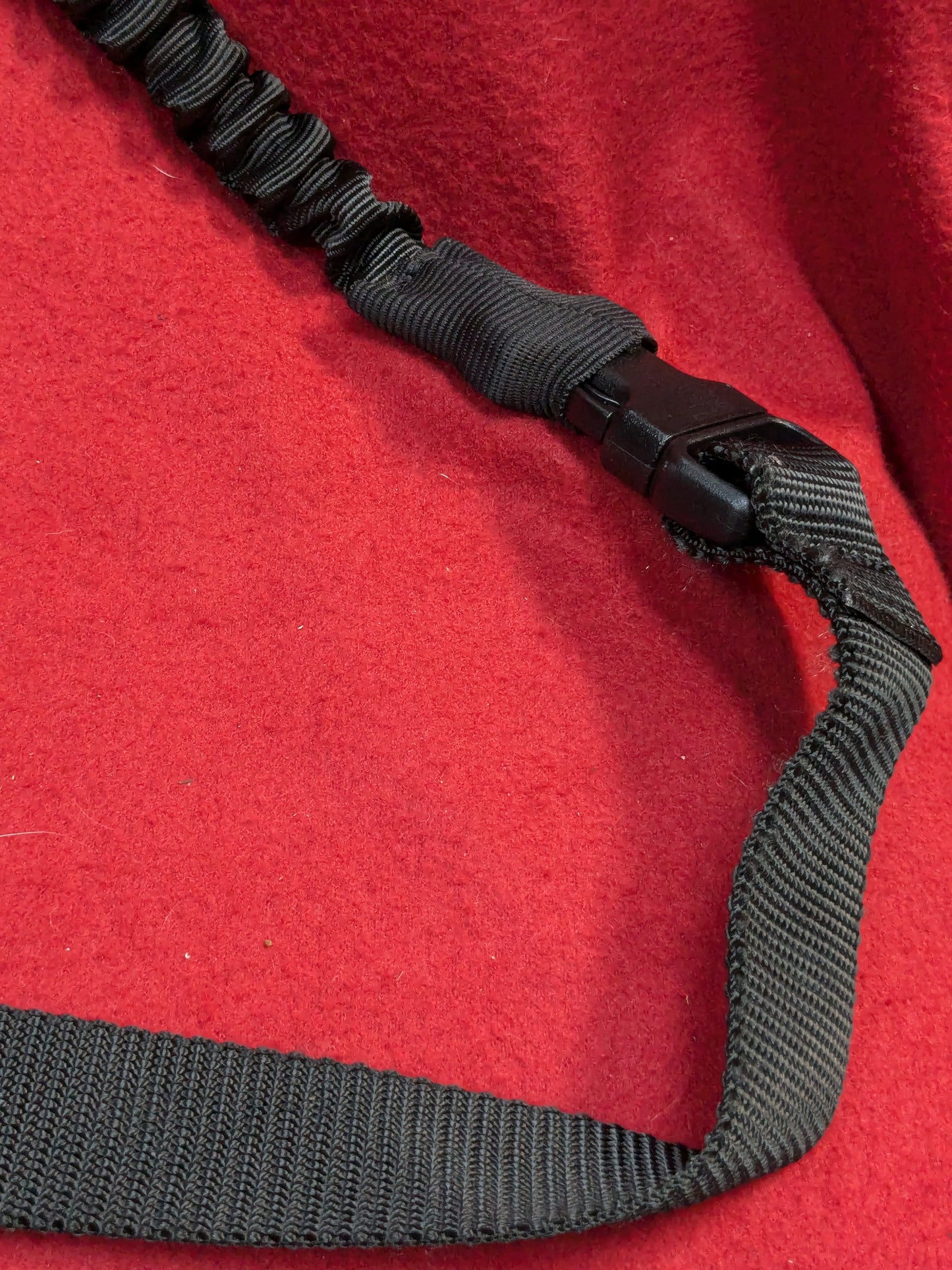 NOS Grov Tech Black Bungee Single Point Sling (FB17-YLU135)