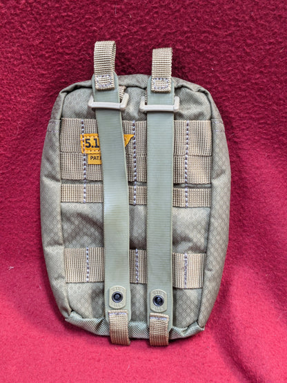 5.11 IGNITOR 4.6 NOTEBOOK POUCH KHAKI USED (35cr- ca3-YLU136)
