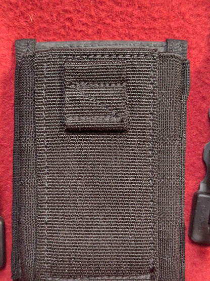 IC13 Arms Invert Black M4 Mag Pouch Used (36cr- ca4-YLU184)