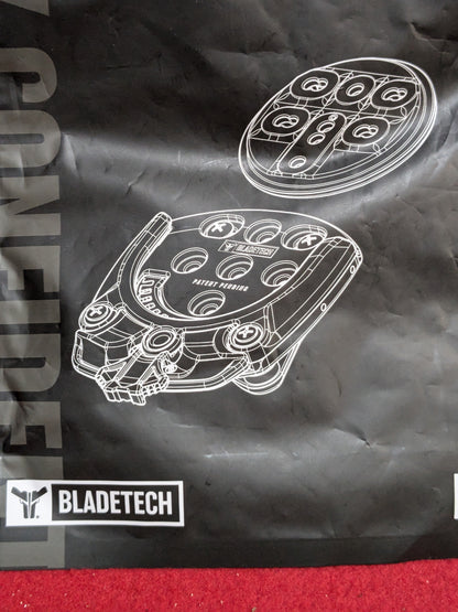 NOS Blade-Tech Tek-Mount Quick Attachment System  (FB17-YLU195)