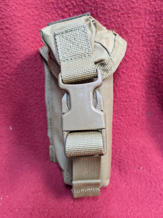 Surefire Coyote Suppressor Pouch DWG Coyote MOLLE Used (36cr- ca4-YLU196)