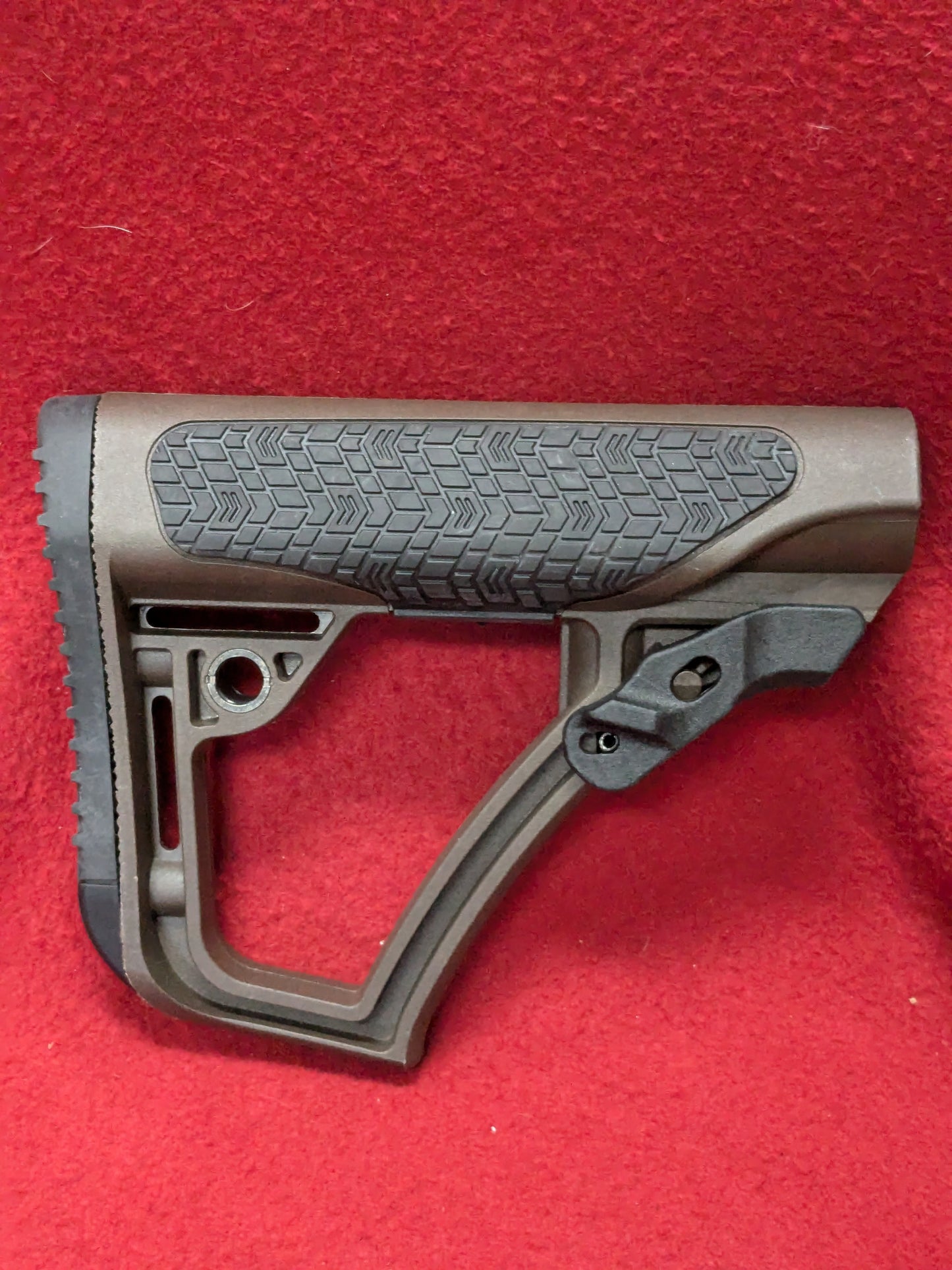 Daniel Defense Collapsible Mil-Spec Buttstock Convex / Concave Padding Used (FB17-GUA10)
