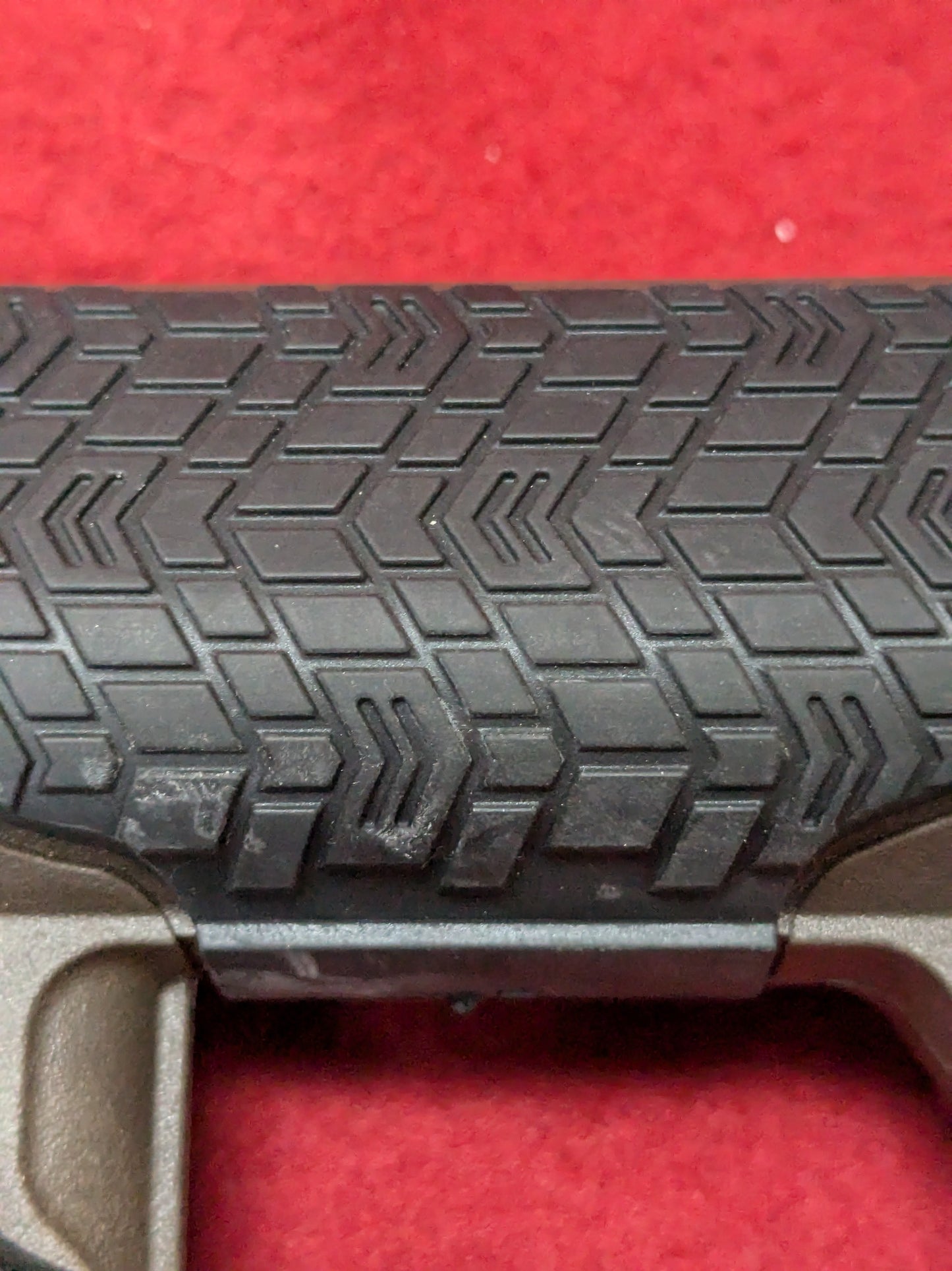 Daniel Defense Collapsible Mil-Spec Buttstock Convex / Concave Padding Used (FB17-GUA10)