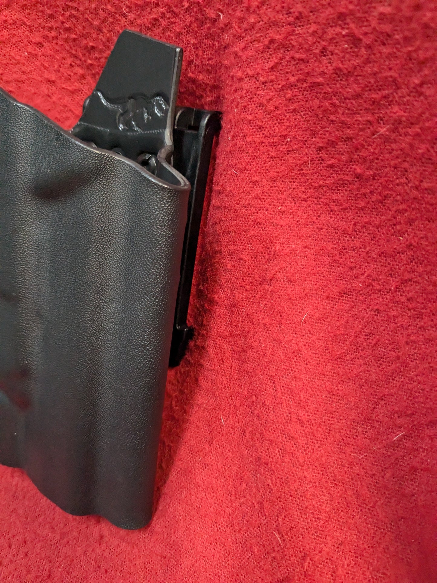 Safariland Black Holster Excellent Condition (FB18-GUA69)