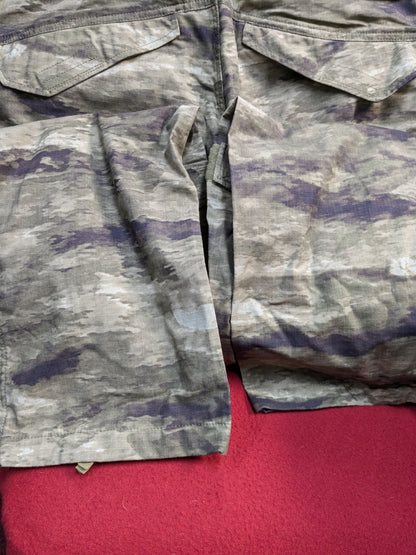 O.P.S. A-TACS Camo Combat Pants w/ Knee Pads Medium Excellent Condition ATACS (fc06-GUA102)