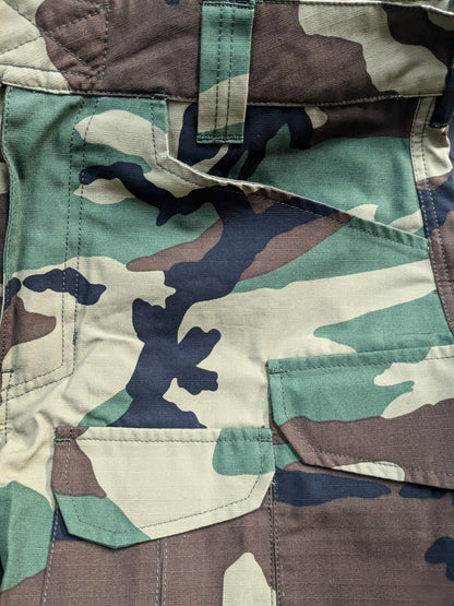 NOS OPS Ur-Tactical Lissom Tactical Shorts M81-Woodland Camo size: 34 (fa12-PET08)