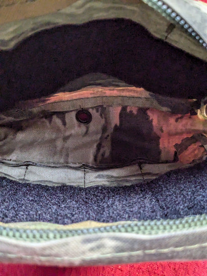 Templars Gear Multipurpose Bag Molle ATACS Excellent Condition (30cr- ca5-PET65)