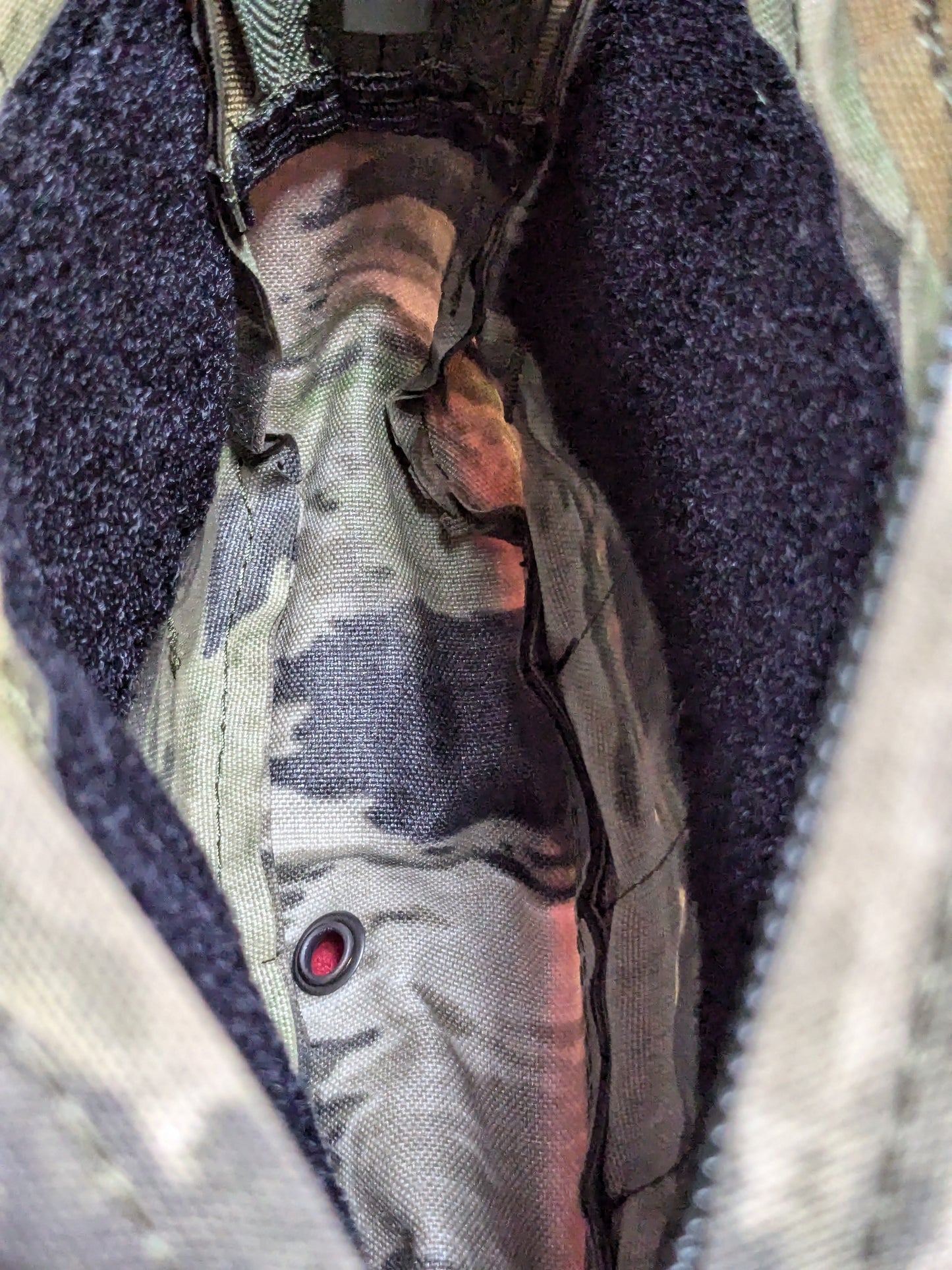 Templars Gear Multipurpose Bag Molle ATACS Excellent Condition (30cr- ca5-PET65)
