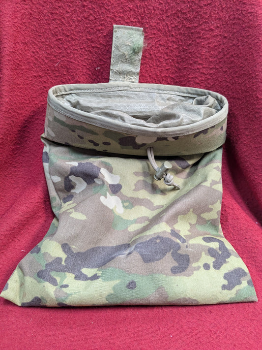 US Army LARGE ROLL UP DUMP POUCH OCP Multicam Used) (30cr- ca5-PET73)