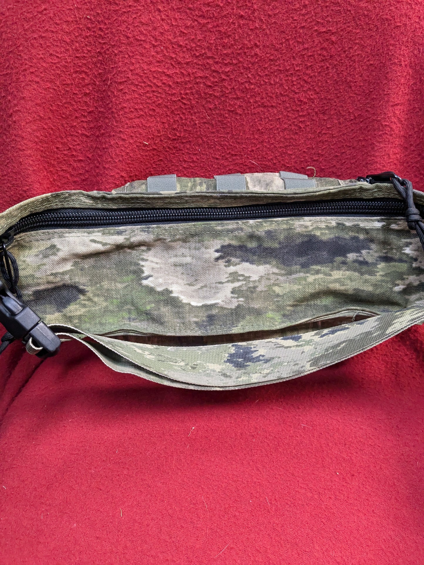 Large ATACS Tactical Waist Pack Excellent Condition (30cr- ca5-PET87)
