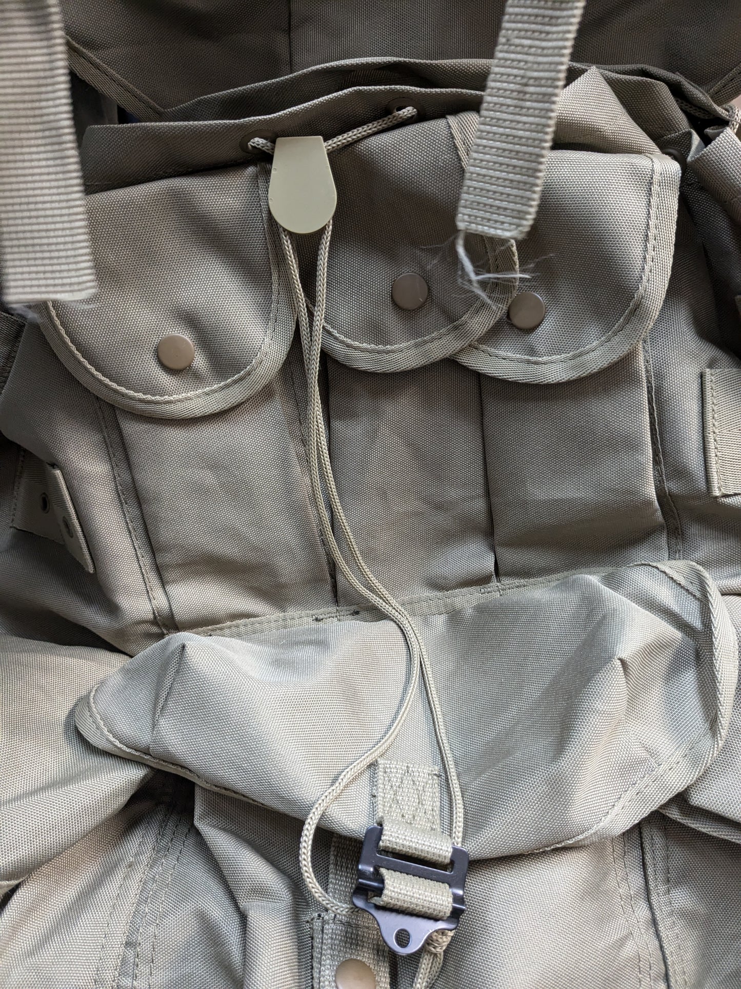 Large Alice Type Rucksack Bag Khaki W/ Kidney Belt (BB02-PET103)