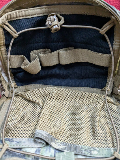TDS ATACS Admin/Mag Holder Pouch Good Condition Condition (30cr- ca5-PET105)