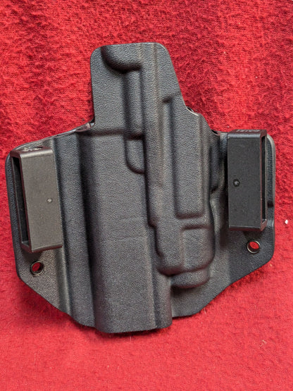 C & G HOLSTER OWB COVERT HOLSTER KYDEX Used (FB11-PET119)