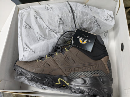 New 10R La Sportiva Ultra Raptor II Boots (ws-25jan13)
