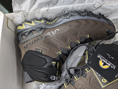New 10R La Sportiva Ultra Raptor II Boots (ws-25jan13)