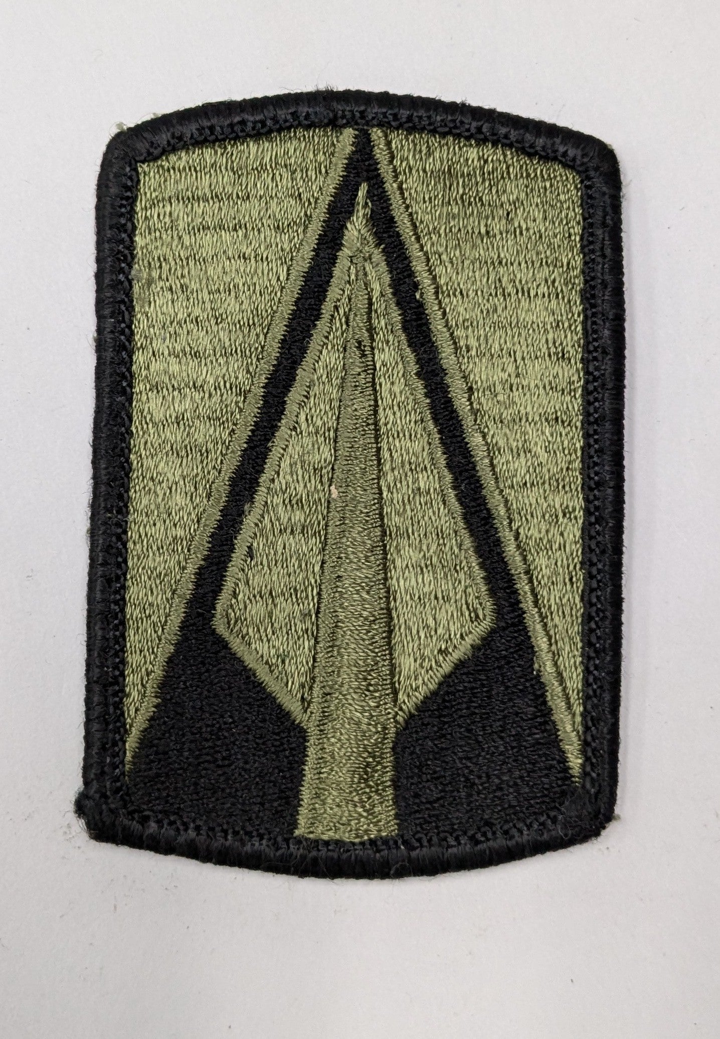 US Army 177th Armored Brigade Patch Sew On Subdued Black OD (bu09-177CATB)