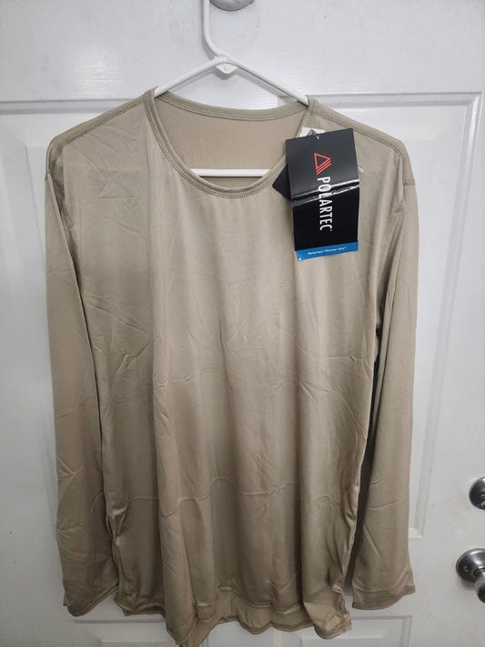 NWT Gen III L1 Top Cold Weather Polartec Medium Regular (cb06-25May113)