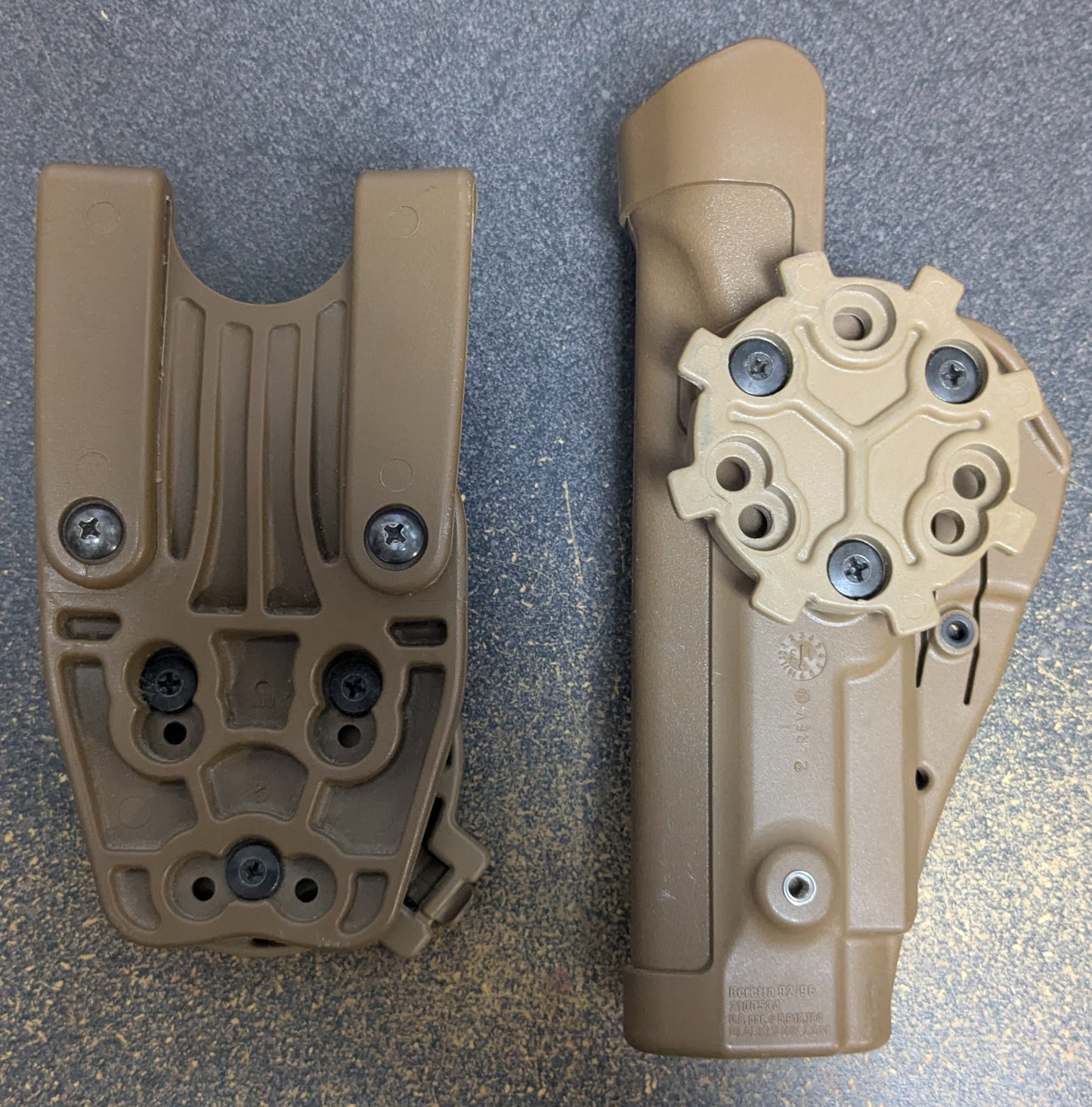 BlackHawk Beretta 92/96 Holster and Belt Clip Coyote RH (FA3-26Mar92)