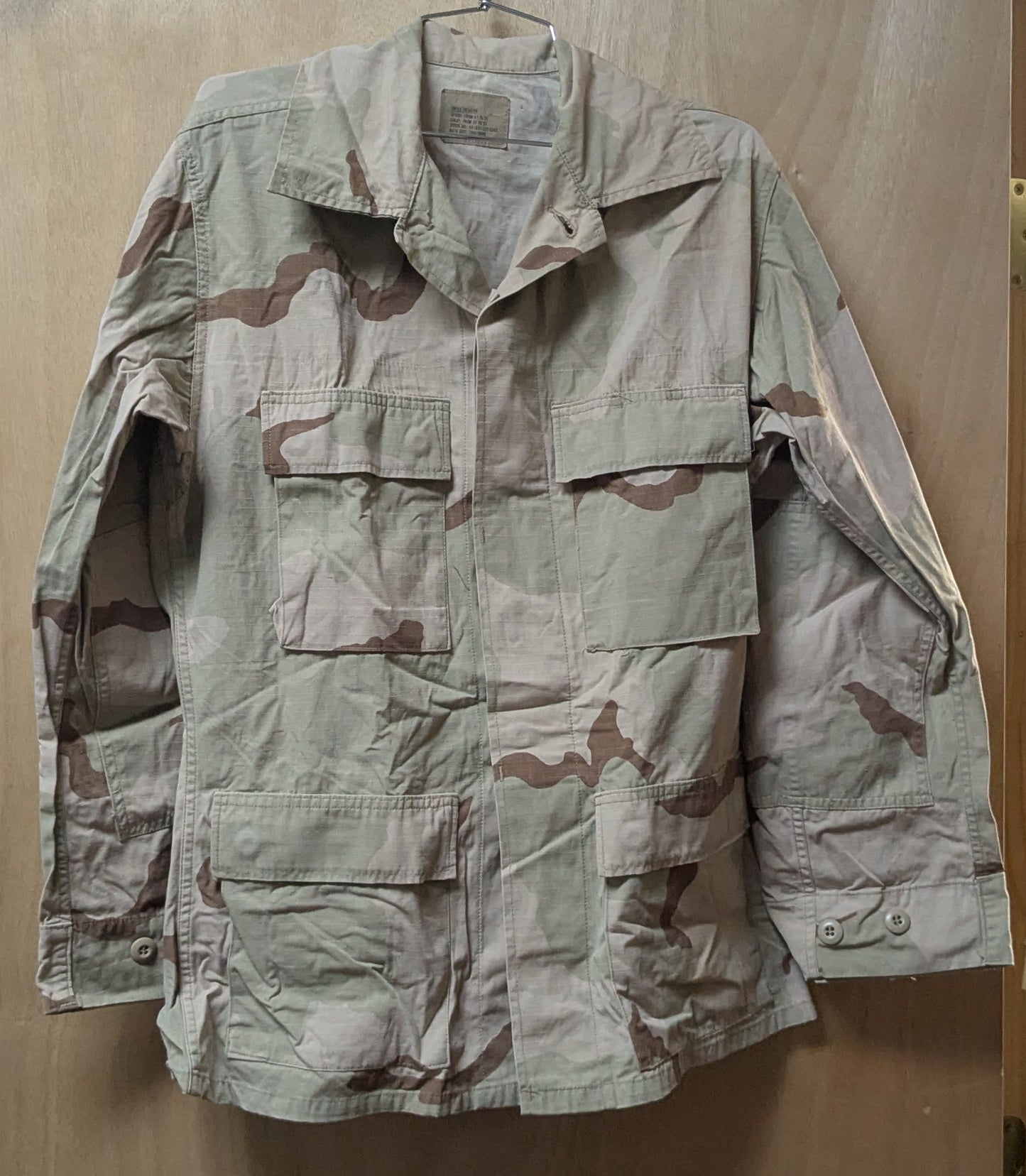 Vintage Desert Camo DCU Small Reg (FA4-26Apr27)