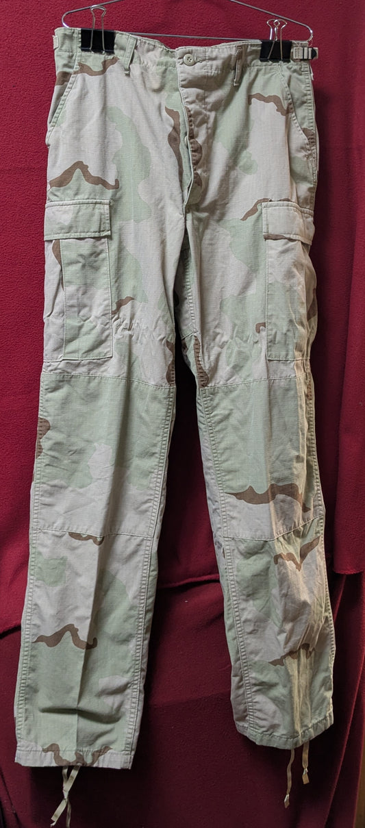 Vintage USGI Desert Camo DCU Pants M/XL Medium X-Long (DC5-26Mar61)
