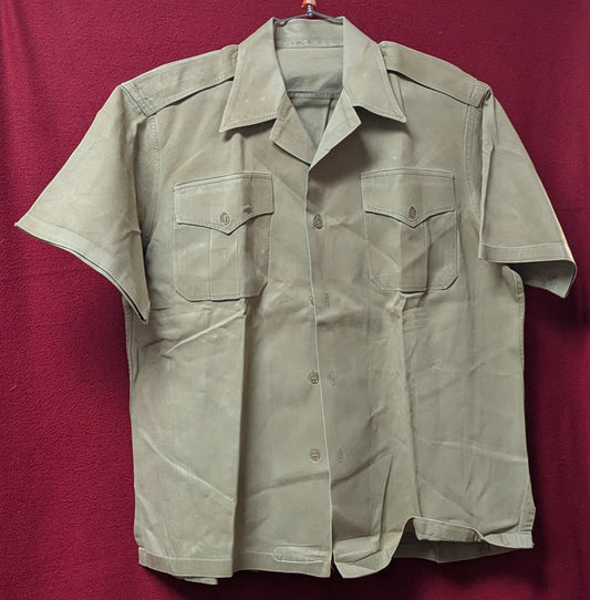 Vintage US Military Short Sleeve Khaki Button Down Med (FB15-26Feb70)
